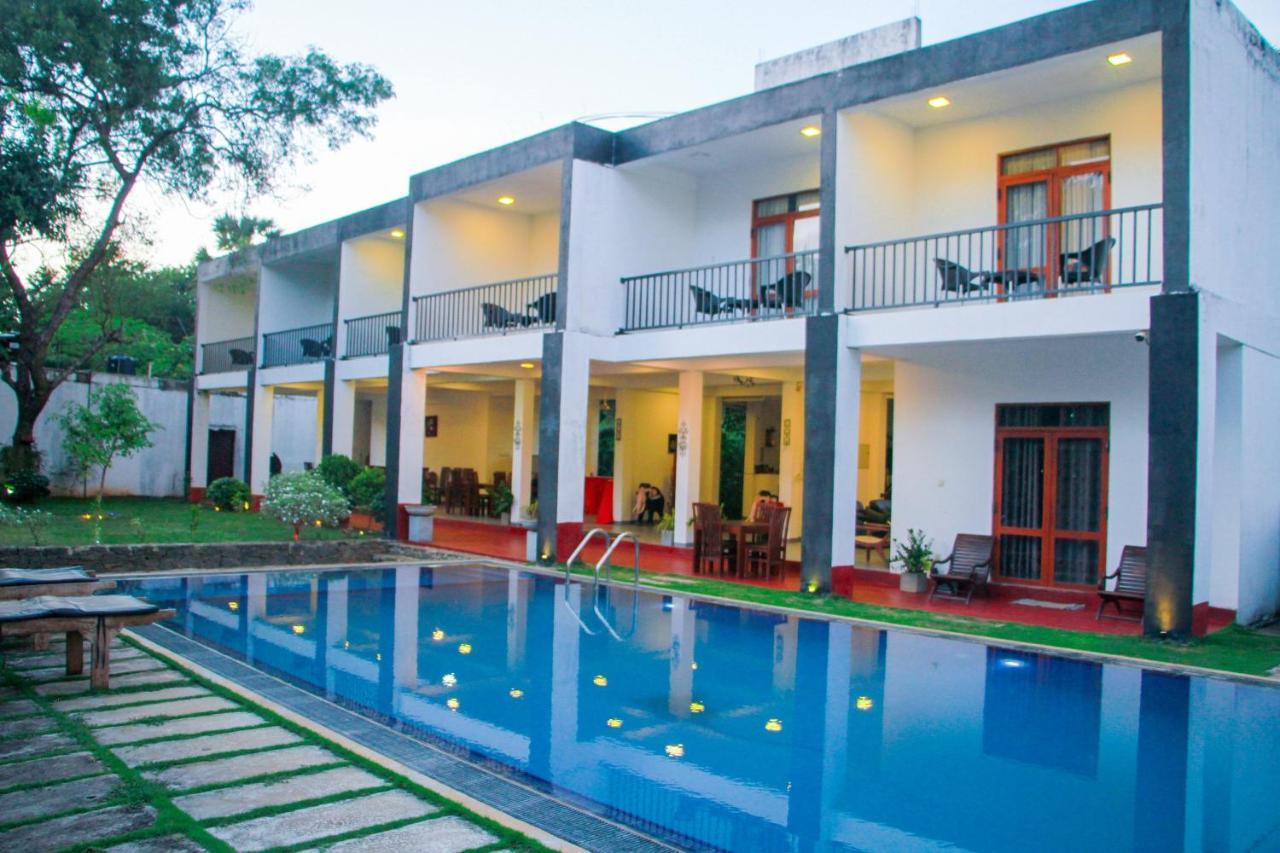 Amelia Resort Сигирия Экстерьер фото